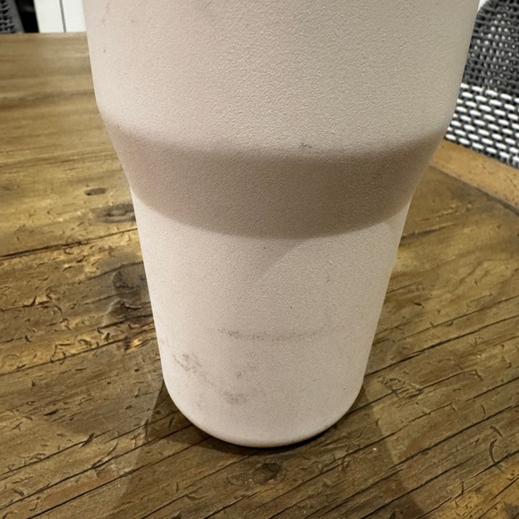 Pink Stanley Tumblers - Picture 4 of 10